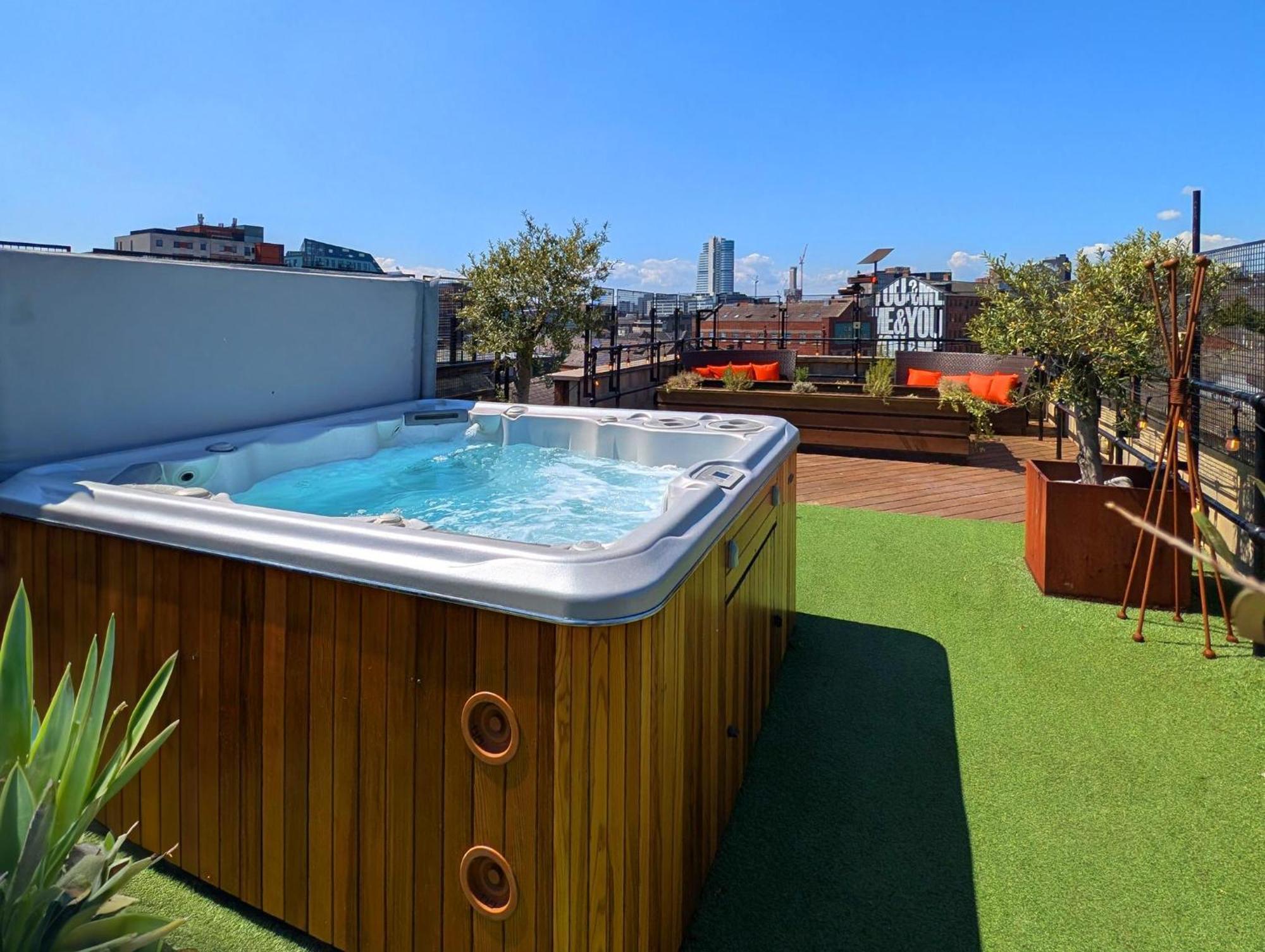 The Bells - Luxury Serviced Apartments Leeds  Esterno foto